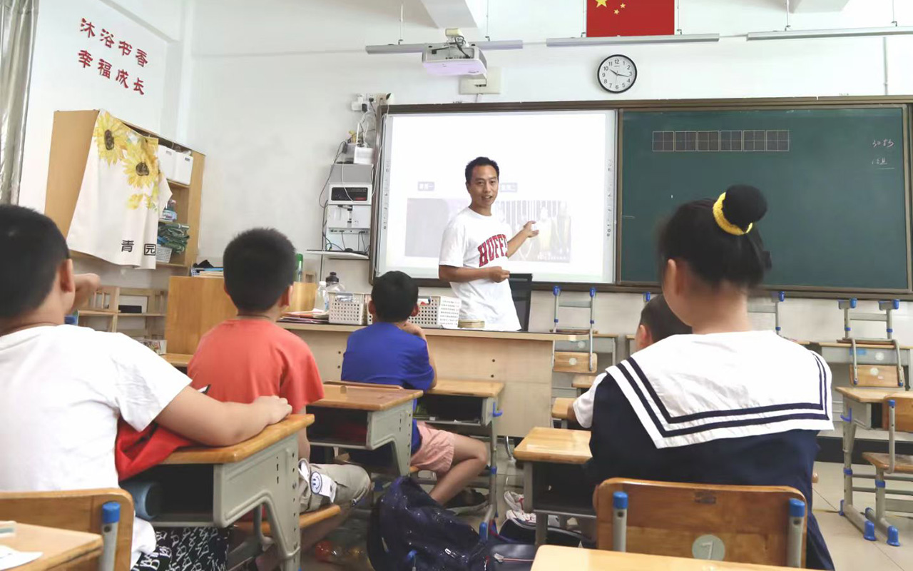 霍邱钟公庙中心小学